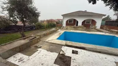 Chalet in Colmenar de Oreja photo 52