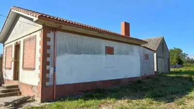 Chalet in Bergondo photo 2