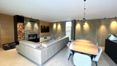 House in Navata photo 11