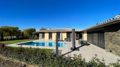 House in Navata photo 18
