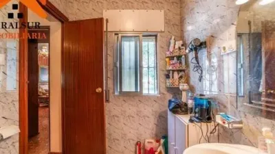 Chalet en venta en Calle Torrequinto No Number, Oromana (Alcalá de Guadaíra) de 349.990 €