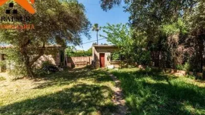 Chalet en venta en Calle Torrequinto No Number, Oromana (Alcalá de Guadaíra) de 349.990 €