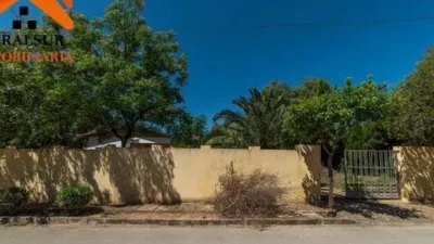 Chalet en venta en Calle Torrequinto No Number, Oromana (Alcalá de Guadaíra) de 349.990 €
