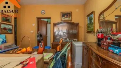 Chalet en venta en Calle Torrequinto No Number, Oromana (Alcalá de Guadaíra) de 349.990 €