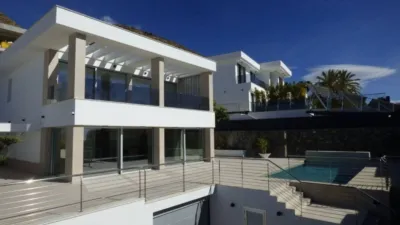 House on Carrer Roma photo 2