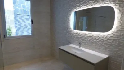 House on Carrer Roma photo 9