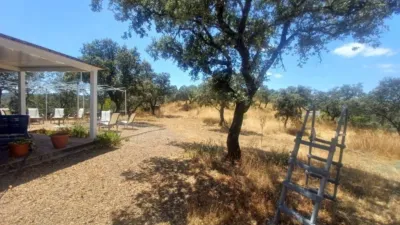 House in Castilblanco de los Arroyos photo 19