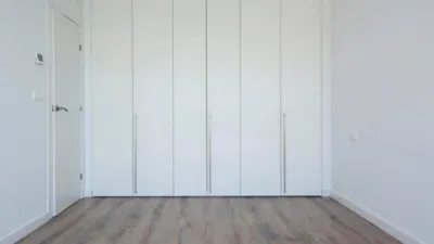 Piso en alquiler en Paseíto de Ramiro, San Antón (Distrito Mercado-Casco Antiguo. Alicante - Alacant) de 1.400 €<span>/mes</span>