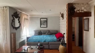 Apartment in Sant Joan Les Fonts photo 3