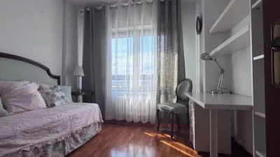 Piso en alquiler en Ermitagaña-Mendebaldea-Etxabakoitz, Ermitagaña-Mendebaldea-Etxabakoitz (Pamplona - Iruña) de 1.300 €<span>/mes</span>