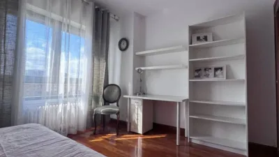 Piso en alquiler en Ermitagaña-Mendebaldea-Etxabakoitz, Ermitagaña-Mendebaldea-Etxabakoitz (Pamplona - Iruña) de 1.300 €<span>/mes</span>