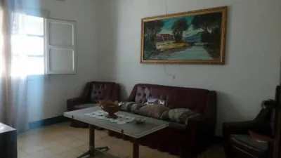 Chalet en venta en Remolinos, Remolinos de 110.000 €