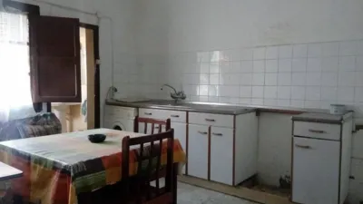 Chalet en venta en Remolinos, Remolinos de 110.000 €
