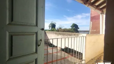 Chalet en venta en Alagón, Alagón de 239.000 €
