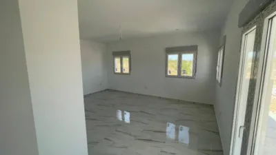Chalet en Camarillas photo 15