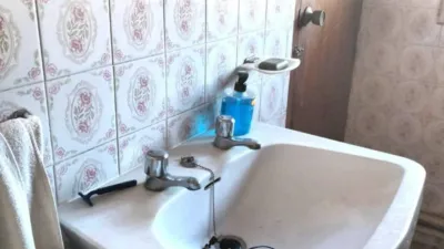 Rustic house in Mahora photo 8