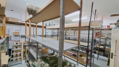 Local comercial en venta en Boiro - Más