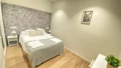 Piso en alquiler en Valdeacederas - Imagen 2