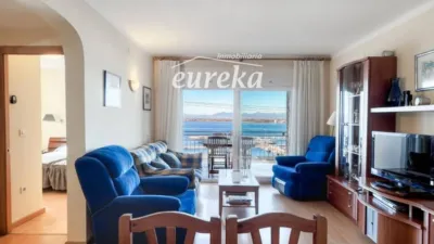Apartment in Port Esportiu-Canyelles-Puig Rom photo 11