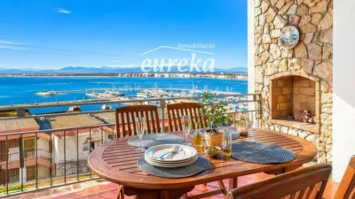 Apartment in Port Esportiu-Canyelles-Puig Rom photo 32