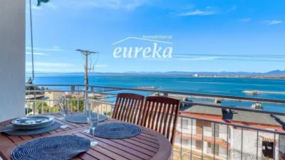 Apartment in Port Esportiu-Canyelles-Puig Rom photo 3