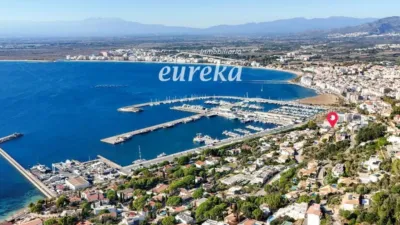 Apartment in Port Esportiu-Canyelles-Puig Rom photo 7