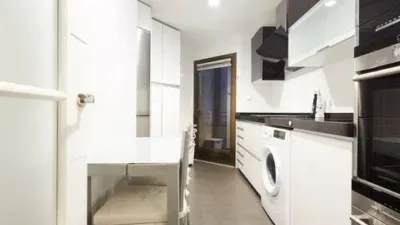 Piso en alquiler en Adelfas - Imagen 15
