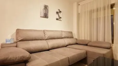 Piso en alquiler en Adelfas - Imagen 5