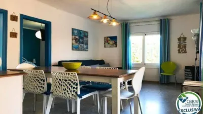 Apartment on Carrer de l'Urgell photo 6