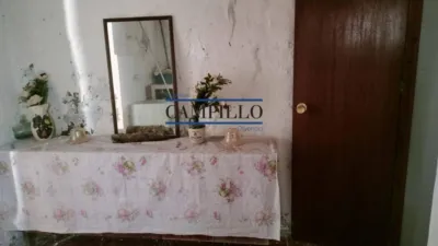 House in El Campillo photo 3