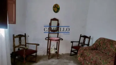 House in El Campillo photo 4