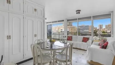 Apartment on Avenida de Cataluna, 1 photo 5