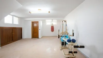 Villa on Calle Salvador de Madariaga photo 36