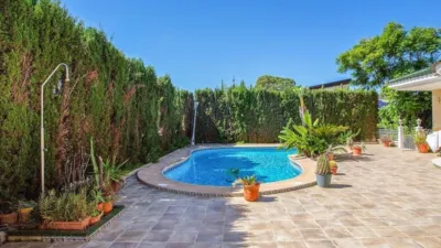 Villa on Calle Salvador de Madariaga photo 3