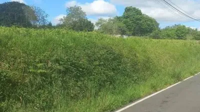 Terreno en venta en Cambre - Más