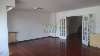 Dúplex en alquiler en Ourense Capital, Ourense Capital de 800 €<span>/mes</span>