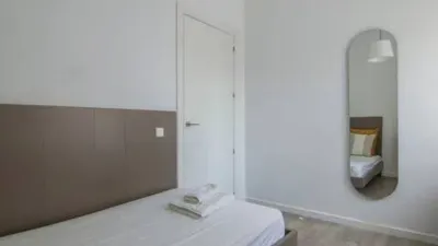 Piso en alquiler en Calle del Hospital - Imagen 51