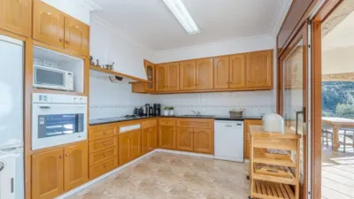 Chalet in Les Torroelles photo 18