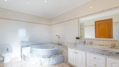 Chalet in Les Torroelles photo 22