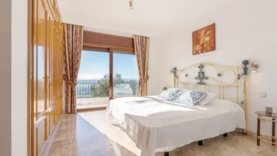 Chalet in Les Torroelles photo 23