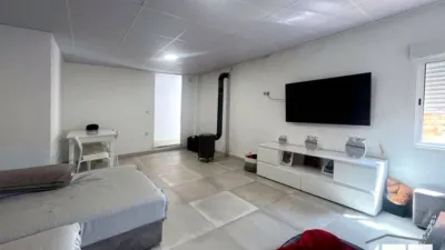 Chalet en venta en Luceni, Luceni de 138.000 €