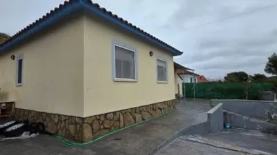 Chalet in Colmenar de Oreja photo 3