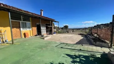 Chalet on Calle del Traspalacio photo 7