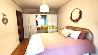 Apartment in Ensanche photo 10