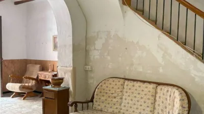 Rustic house in Urbanizations photo 2