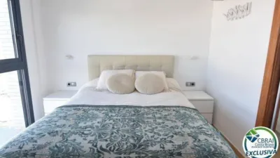 Apartment in Carrer del Cap de la Gola photo 12