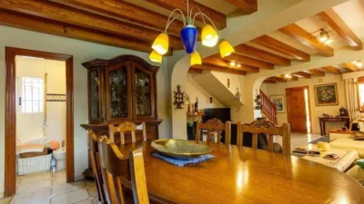 House on Horta de La Sega Street photo 9