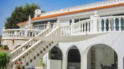 Chalet in L'Albir photo 14