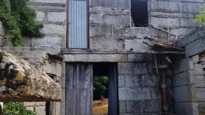 Rustic house in Toén photo 14