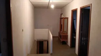 Terraced house in Curtis photo 58